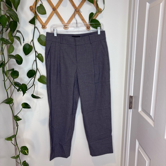 BANANA REPUBLIC Avery Gray Pinstripe Pants - Picture 1 of 10